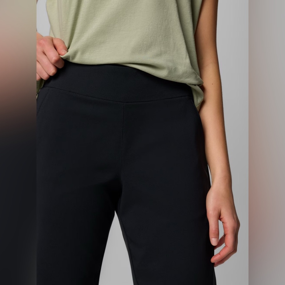 Columbia All Seasons™ Capri Pants NWT 🌿 Performance Meets Everyday Style - Picture 4 of 4